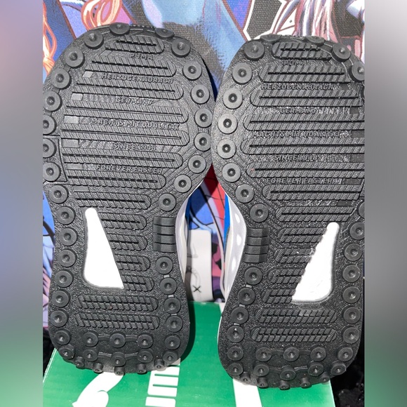 Puma - Picture 2 of 13